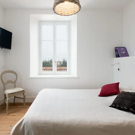 Casa de Férias Maison Le Clos Neraud Avec Piscine Et Saint-Martin-de-Ré