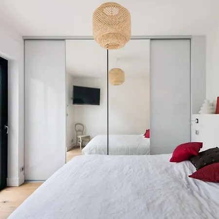 펜션 Maison Le Clos Neraud Avec Piscine Et